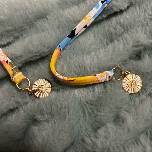 Sunshine 79 Daisy Daze Halter Triangle Top & Side Tie Hipster Bottom - Picture 8 of 8